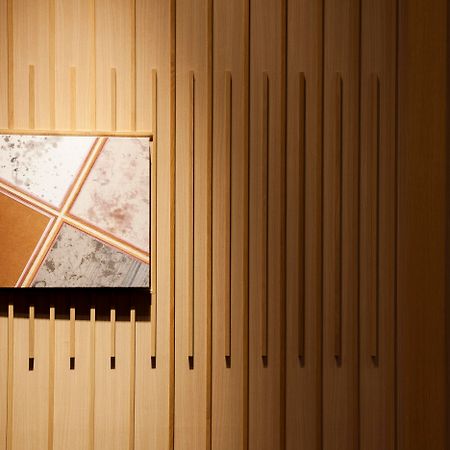 The Prince Kyoto Takaragaike, Autograph Collection Luaran gambar