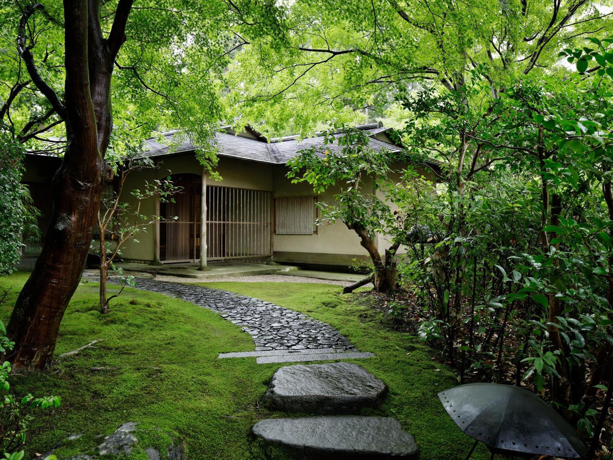 The Prince Kyoto Takaragaike, Autograph Collection Luaran gambar