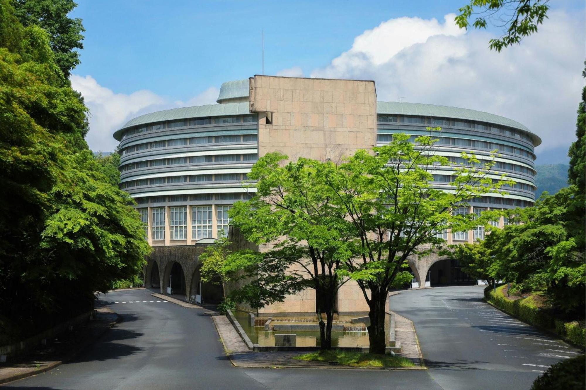 The Prince Kyoto Takaragaike, Autograph Collection Luaran gambar